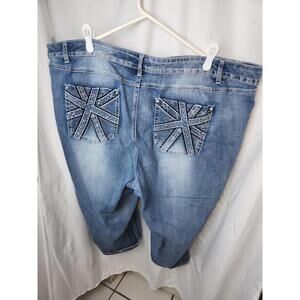 Cato Premium Plus Size 28W Barrel Leg Capri Jeans Jeweled Pockets Boho Stretch